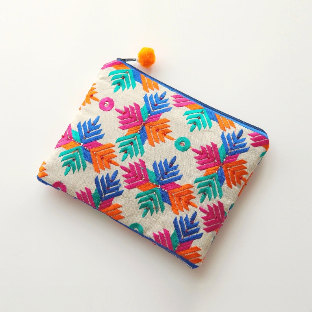フラットファスナーポーチ "FLOWER WORK" - マルチカラーA